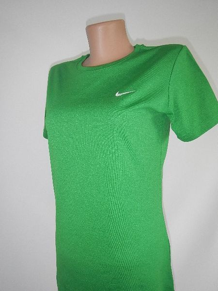 Футболка жіноча NIKE розмір S W228 фото