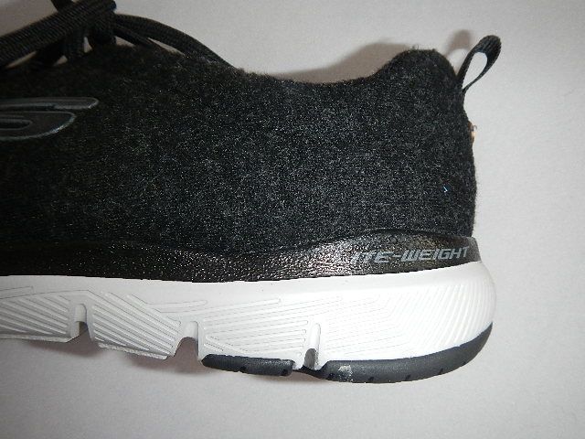 Кросівки жіночі SKECHERS розмір 39 T994 фото