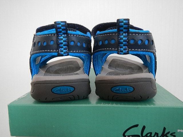 Сандалі дитячі Clarks розмір 28 E141 фото
