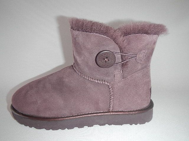 Чоботи жіночі UGG T701 фото