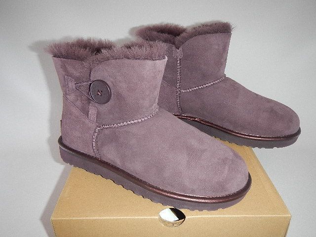 Чоботи жіночі UGG T701 фото