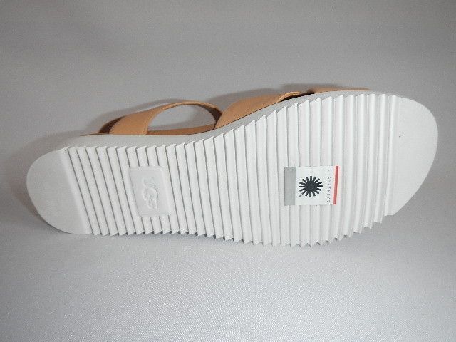 Босоніжки жіночі UGG розмір 38,5; 39; 40,5 T798 фото