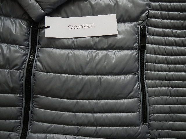 Куртка жіноча CALVIN KLEIN T370 фото