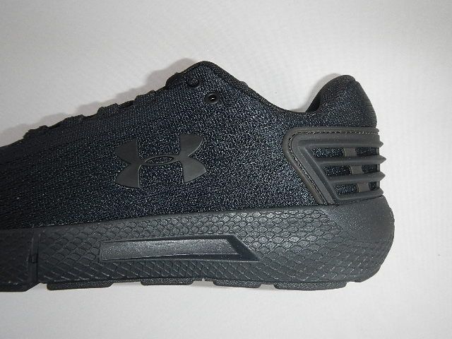 Кросівки чоловічі UNDER ARMOUR розмір 44 T1412 фото