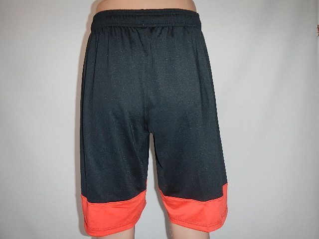 Шорти чоловічі UNDER ARMOUR розмір M T1285 фото