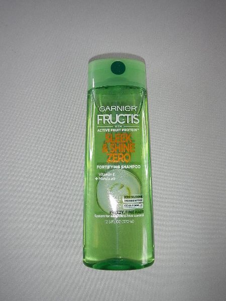 Шампунь для волосся Fructis з олією марули і вітаміном Е 370 мл США T652 фото