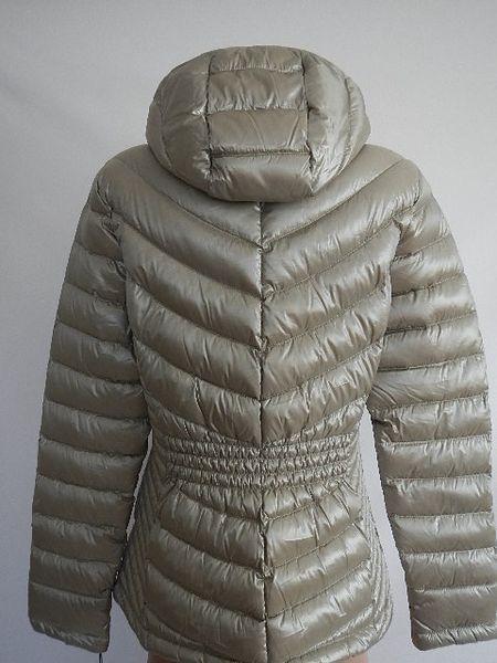 Куртка жіноча CALVIN KLEIN T383 фото