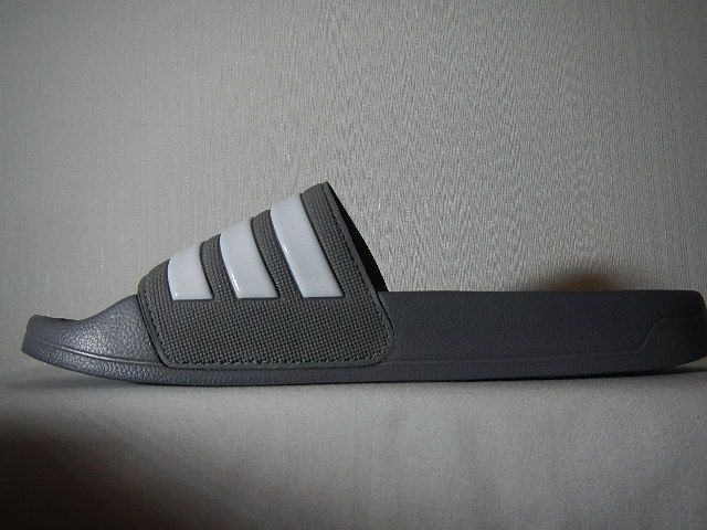 Шльопанці чоловічі Adidas розмір 43,44,45 W2 фото